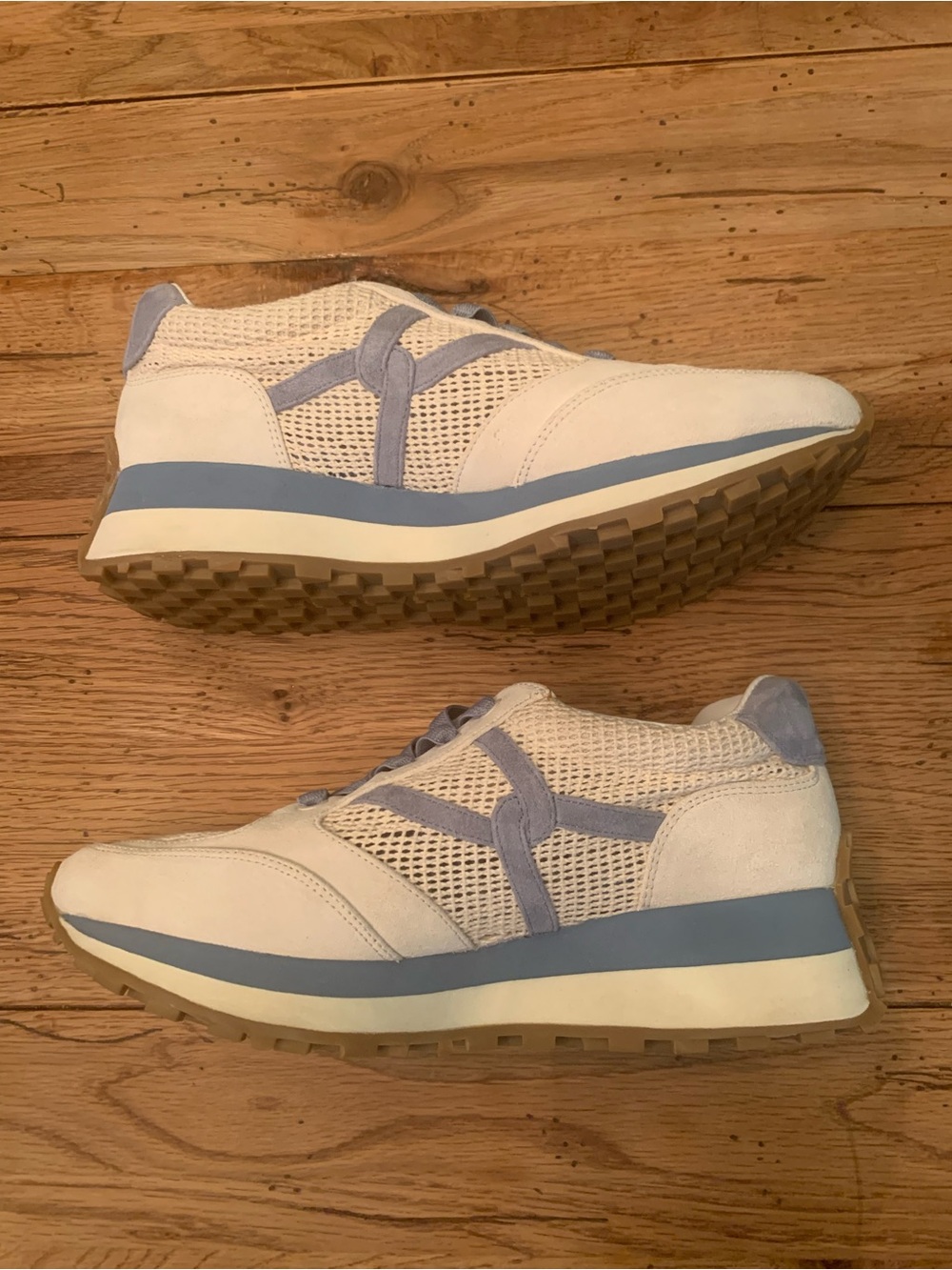 Veronica Beard Valentina Sneaker in Coconut/Vista Blue